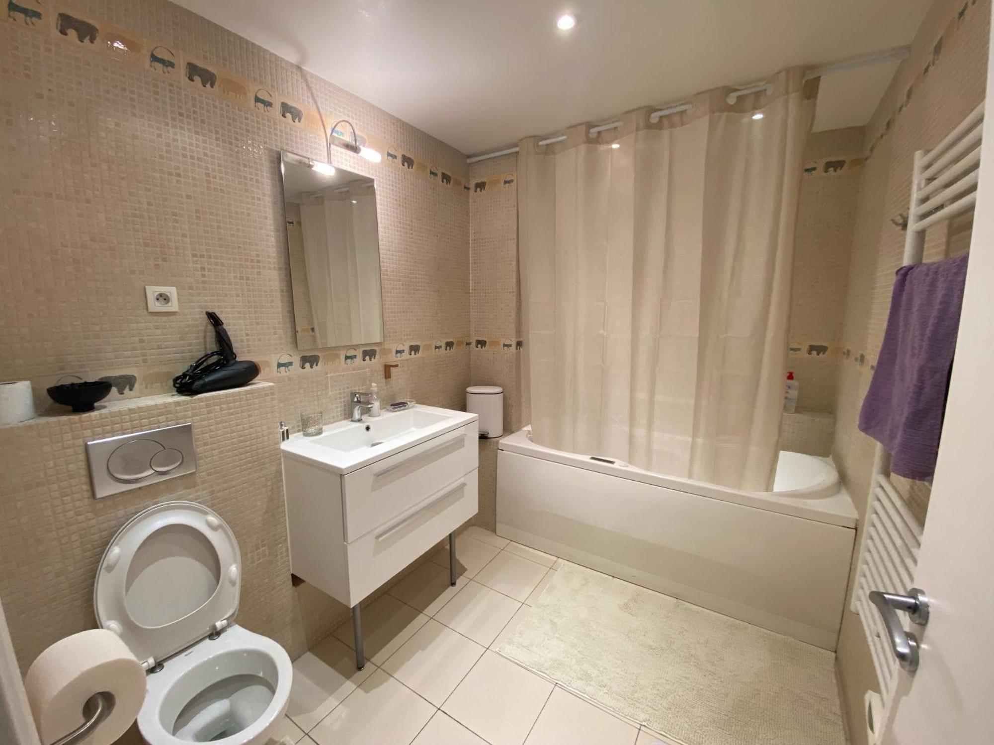 Grand Appartement Luxueux, Calme Et Sur Parigi Esterno foto